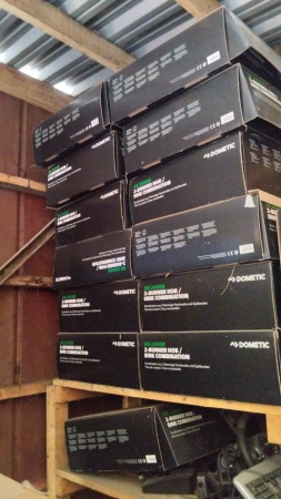 Варочная панель с мойкой Dometic HS 2460R, 490 x 460 мм
